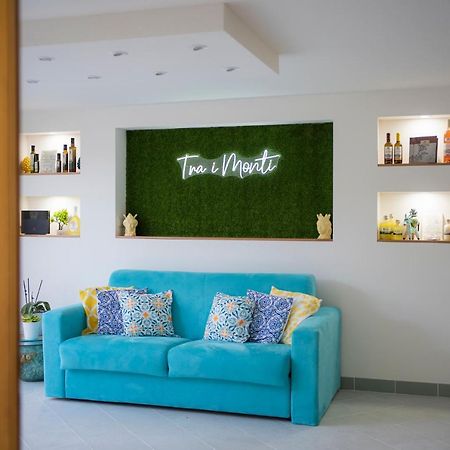 トラモンティ Tra I Monti Bed & Breakfast エクステリア 写真