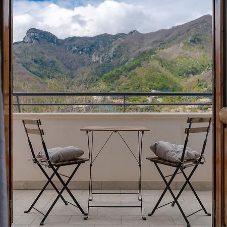 トラモンティ Tra I Monti Bed & Breakfast エクステリア 写真